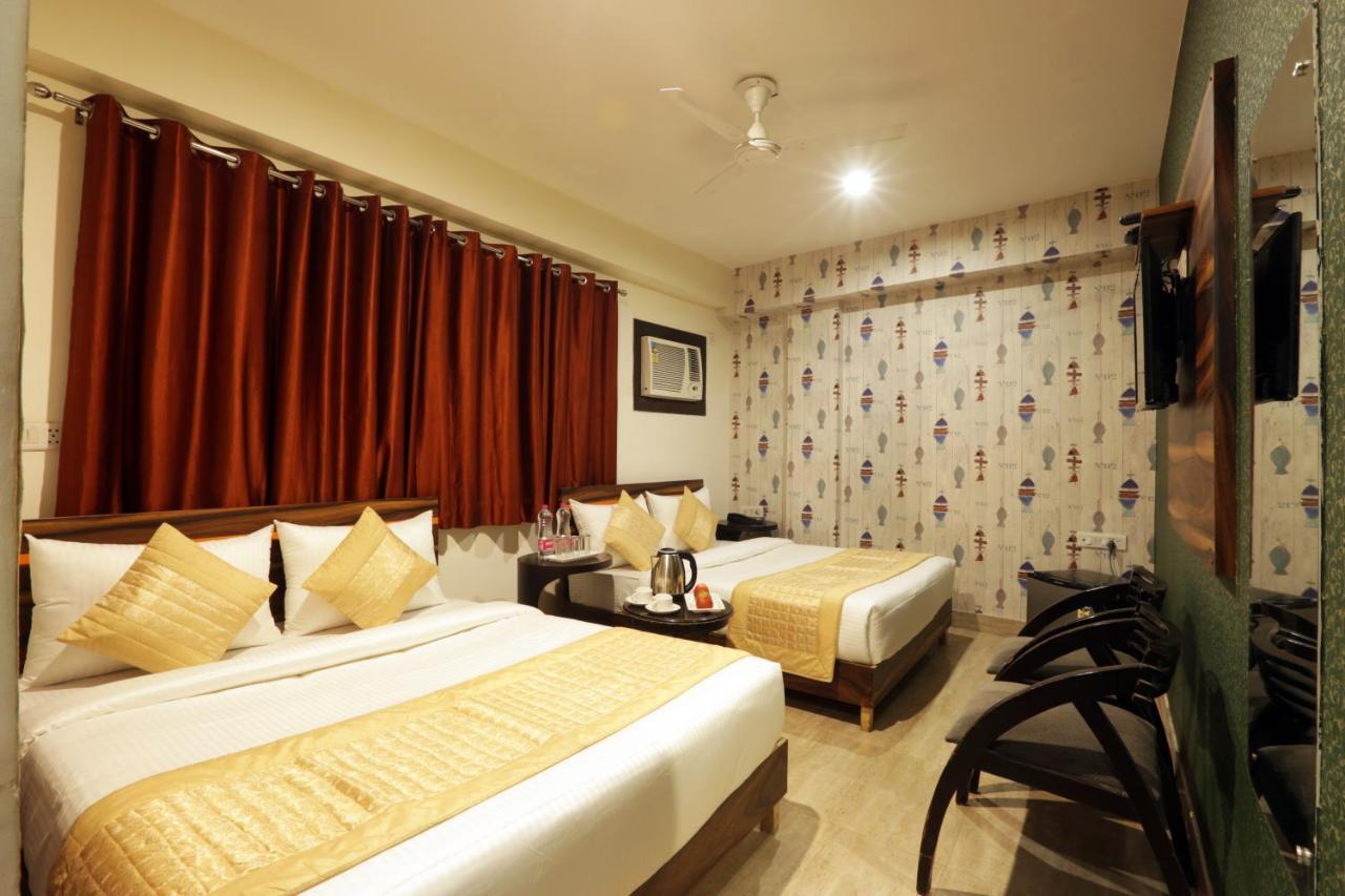 Hotel Airport Star Új-Delhi Kültér fotó